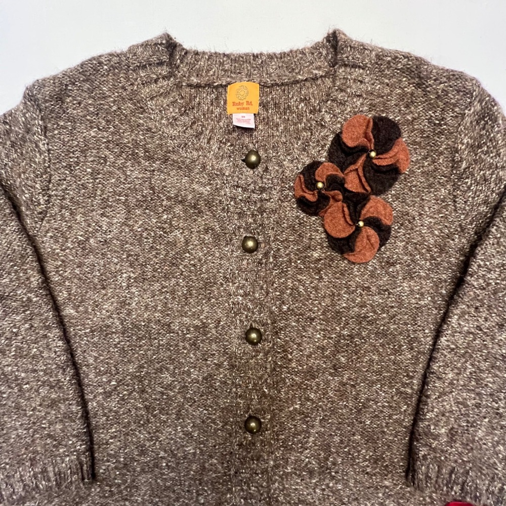 Ruby Rd. Brown Speckled‎ Button Front Flower Appl… - image 3